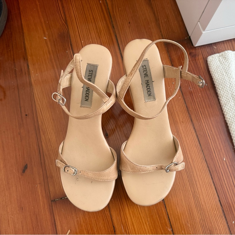 Steve Madden Beige Strappy Sandals